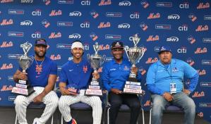 Soto, Lindor, Marte y Vientos participan con niños en anuncio 6ta Copa Dr. Ramón Tallaj