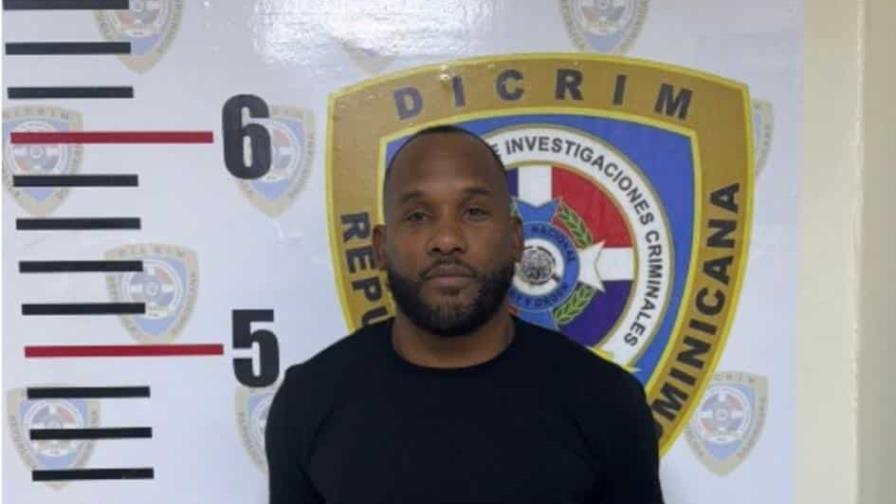 Se entrega Pedro Reyes (Pempén), uno de los 161 más buscados por la Policía Se entrega Pedro Reyes (Pempén), uno de los 161 más buscados por la Policía
