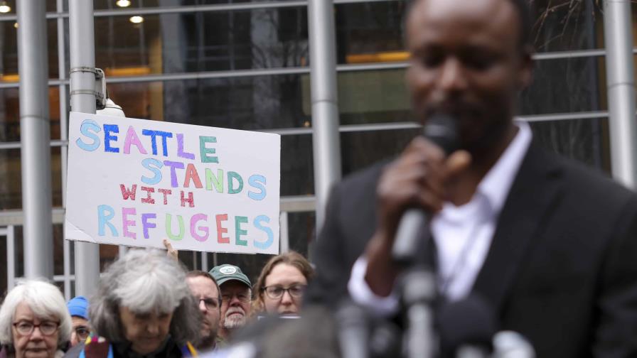 Juez en Seattle anula orden que obligaba al gobierno de Trump a admitir a 12,000 refugiados Juez en Seattle anula orden que obligaba al gobierno de Trump a admitir a 12,000 refugiados