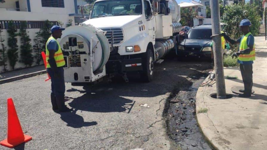 Alcaldía del DN pide a constructores y comerciantes evitar obstrucción de filtrantes Alcaldía del DN pide a constructores y comerciantes evitar obstrucción de filtrantes