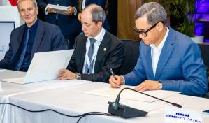 Eddy Olivares asiste a cumbre de ministros de Trabajo en Panamá