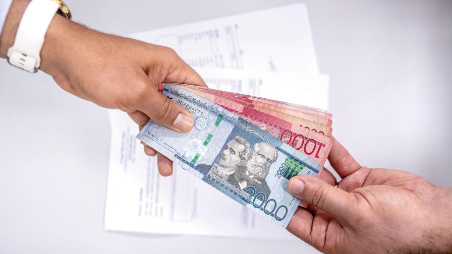Pago de intereses duplica gastos de capital en el país Pago de intereses duplica gastos de capital en el país