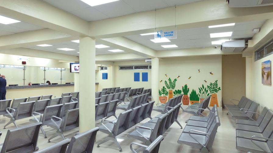 Paro fue exitoso para los médicos y un caos para los pacientes Paro fue exitoso para los médicos y un caos para los pacientes