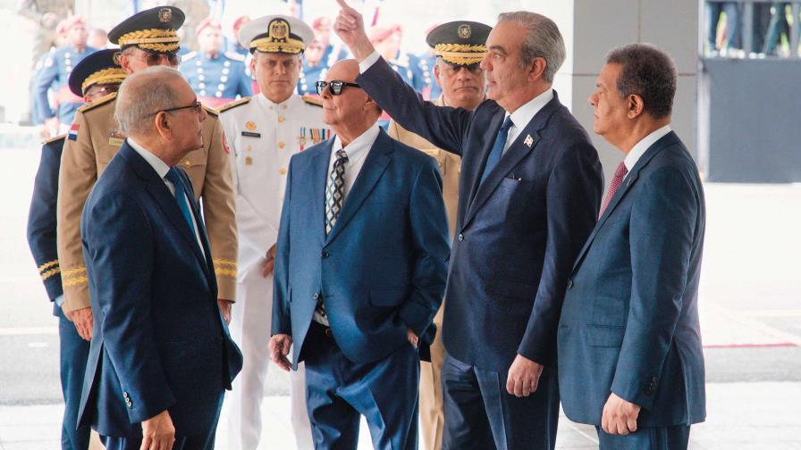 Unas 45 voces debatirán el tema haitiano en el CES Unas 45 voces debatirán el tema haitiano en el CES