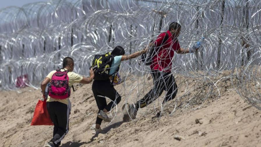 EE. UU. evalúa dar luz verde a reality donde migrantes competirían por ganar la ciudadanía EE. UU. evalúa dar luz verde a reality donde migrantes competirían por ganar la ciudadanía