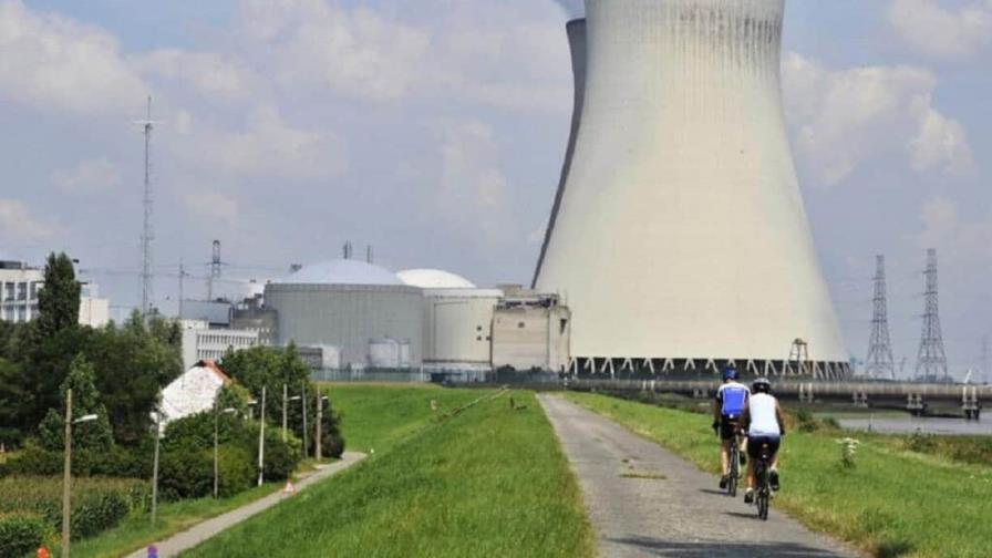 Bélgica deroga su ley de abandono de la energía nuclear 22 años después de su adopción Bélgica deroga su ley de abandono de la energía nuclear 22 años después de su adopción