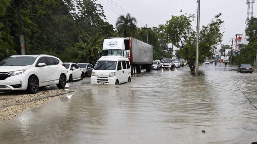Varios semáforos del Gran Santo Domingo están fuera de servicio por condiciones climáticas Varios semáforos del Gran Santo Domingo están fuera de servicio por condiciones climáticas
