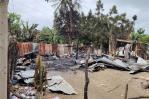 Cuatro familias pierden todo en incendio que destruyó sus viviendas en Santiago