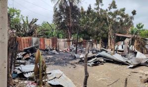 Cuatro familias pierden todo en incendio que destruyó sus viviendas en Santiago