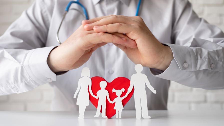¿Cuál es el rol de un médico familiar y por qué es clave en la atención primaria? ¿Cuál es el rol de un médico familiar y por qué es clave en la atención primaria?