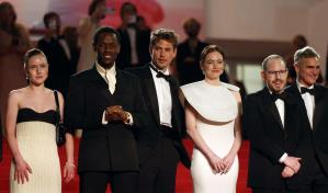 Eddington, las realidades paralelas de Phoenix, Pascal y Stone, no convencen en Cannes