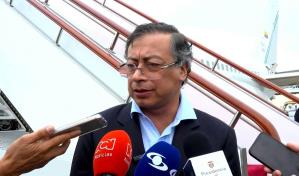 Petro solicita en China el ingreso de Colombia al banco de los BRICS