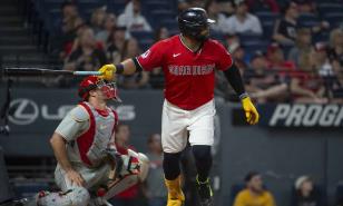 Carlos Santana exige espacio entre los "caballos" dominicanos