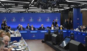 Europa emplaza a Putin a sentarse a negociar con Ucrania y amenaza con más sanciones