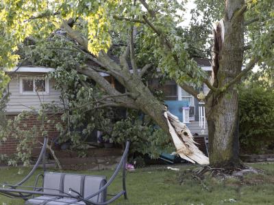 Tormentas en San Luis, Missouri dejan cuatro muertos y daños