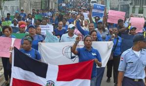 El hacinamiento y la falta de servicios agudizan la crisis educativa en Villa Hermosa El hacinamiento y la falta de servicios agudizan la crisis educativa en Villa Hermosa