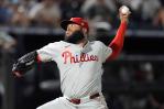El cerrador venezolano José Alvarado es suspendido por 80 juegos por dopaje positivo