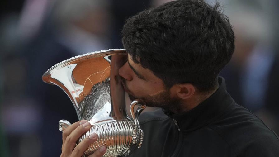 Tenis: Alcaraz se impone a Sinner nuevamente para ganar el Abierto de Italia Tenis: Alcaraz se impone a Sinner nuevamente para ganar el Abierto de Italia