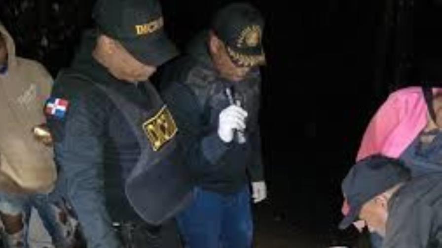 Matan a cinco hombres en un tiroteo por un presunto punto de drogas en Dajabón Matan a cinco hombres en un tiroteo por un presunto punto de drogas en Dajabón