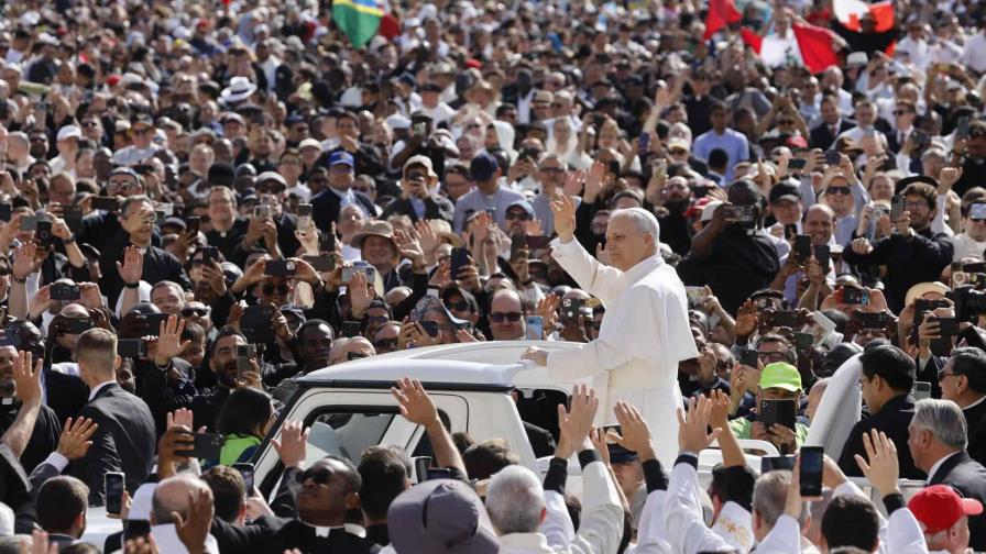 Cuba y El Vaticano: de la confrontación inicial al entendimiento entre diferentes Cuba y El Vaticano: de la confrontación inicial al entendimiento entre diferentes