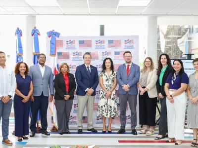 EE. UU. y RD refuerzan cooperación académica de educación superior