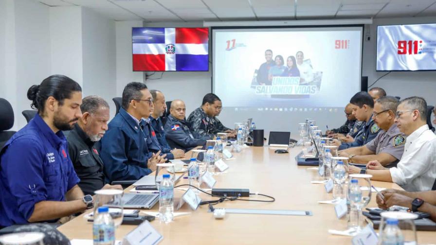 El 911 y la PN se reúnen y coordinan para un nuevo modelo policial El 911 y la PN se reúnen y coordinan para un nuevo modelo policial