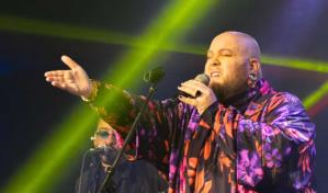 Enrique Ramil toca el corazón de Santo Domingo con un concierto inolvidable