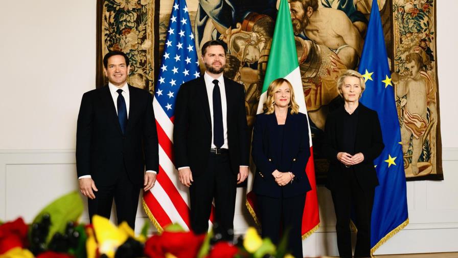 El vicepresidente de EE.UU., JD Vance, y la presidenta de la Comisión Europa Von der Leyen, en Roma El vicepresidente de EE.UU., JD Vance, y la presidenta de la Comisión Europa Von der Leyen, en Roma