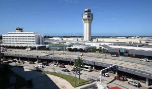 Acusan a diecisiete individuos por contrabando de cocaína desde aeropuerto de Puerto Rico Acusan a diecisiete individuos por contrabando de cocaína desde aeropuerto de Puerto Rico