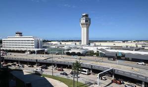 Activan protocolo de emergencia en el aeropuerto de Puerto Rico por supuesto explosivo Activan protocolo de emergencia en el aeropuerto de Puerto Rico por supuesto explosivo