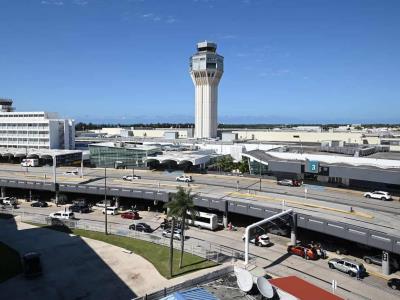Activan protocolo de emergencia en aeropuerto de PR por explosivo