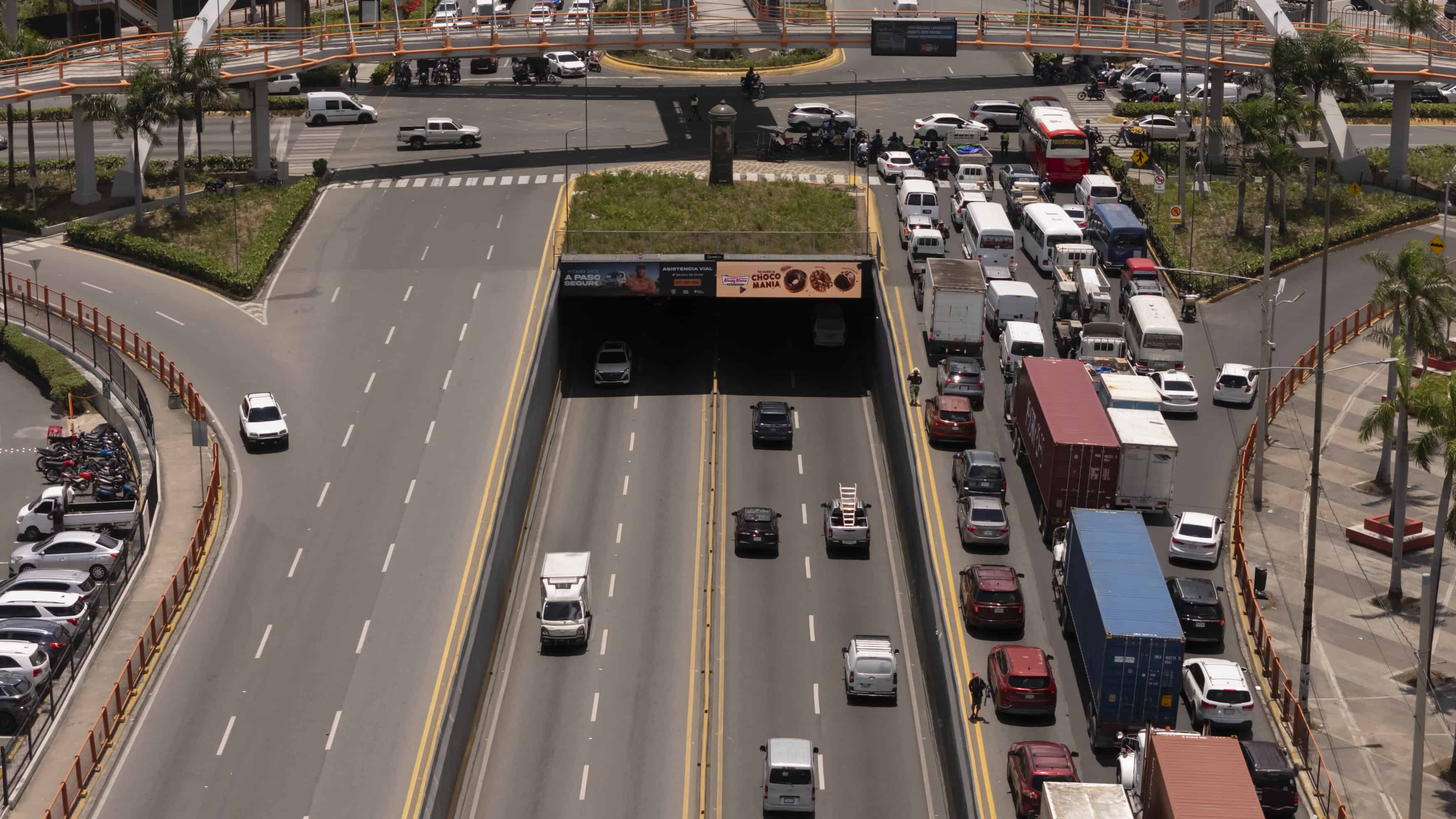 Paso a desnivel de la John F. Kennedy.