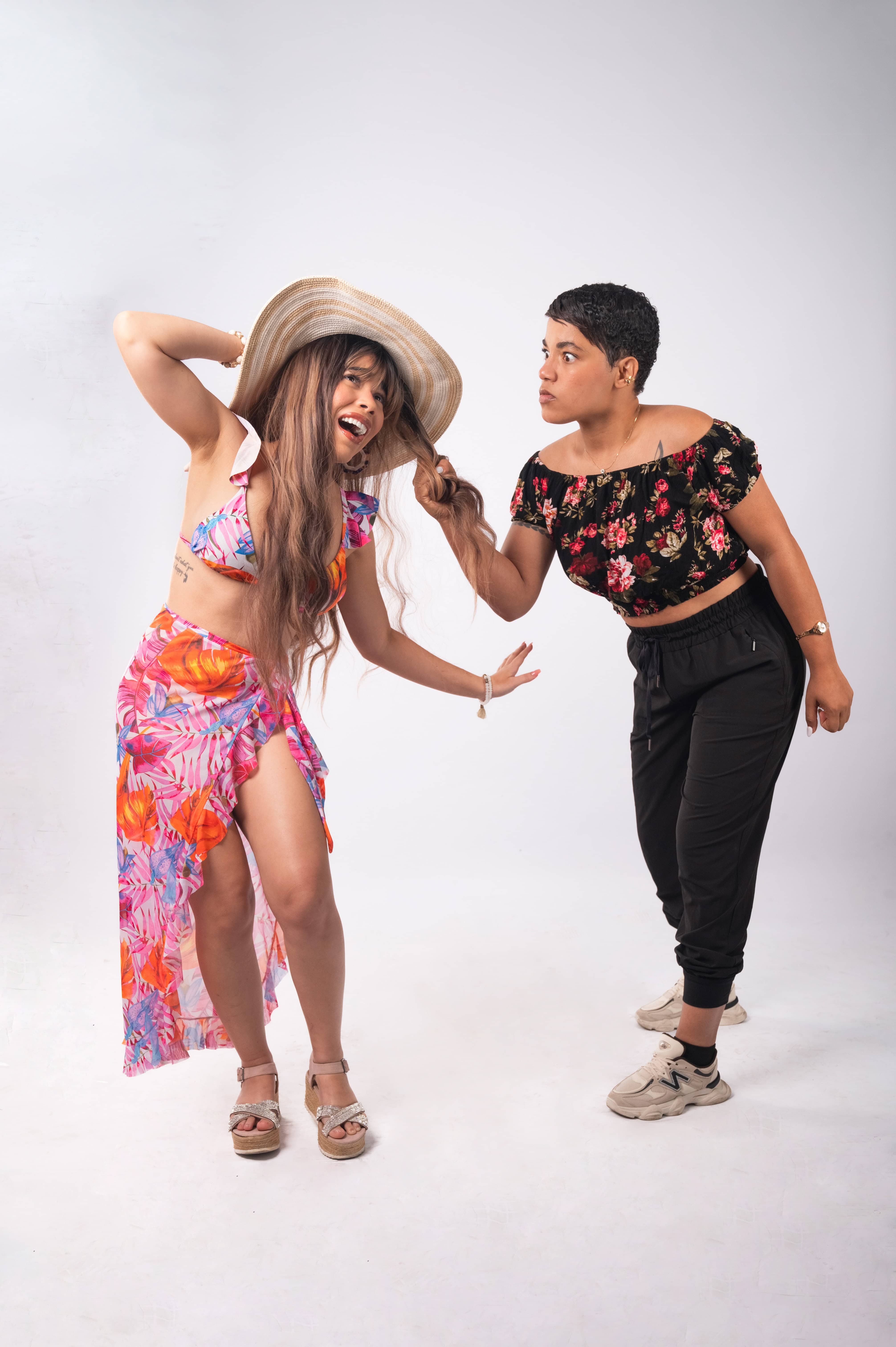 Un elenco joven asume los roles estelares.