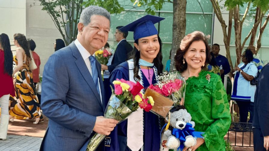 Yolanda Fernández Cedeño, la hija de perfil bajo de Leonel Fernández y Margarita Cedeño Yolanda Fernández Cedeño, la hija de perfil bajo de Leonel Fernández y Margarita Cedeño