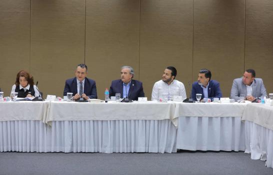 El Congreso cumple sentencias del TC, pero engaveta la regulaci&oacute;n de candidaturas independientes