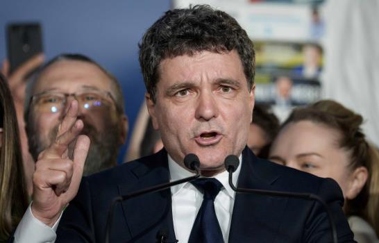 Ganador de elecciones en Rumania ahora debe lidiar con profundas divisiones