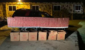 Decomisan más de 79 mil unidades de cigarrillos transportadas en una yipeta en Loma de Cabrera