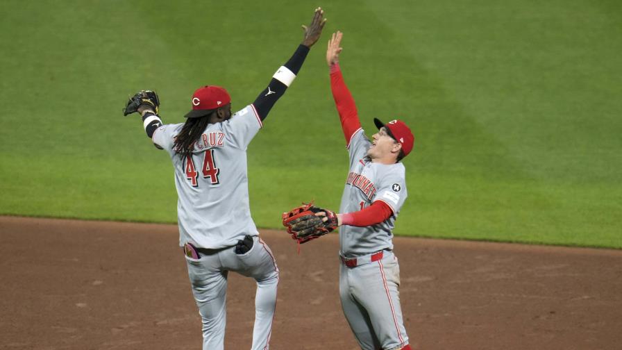 Elly de la Cruz conectó dos dobles en el triunfo de los Rojos ante los Piratas Elly de la Cruz conectó dos dobles en el triunfo de los Rojos ante los Piratas