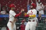Gray y Donovan impulsan victoria de Cardenales sobre los Tigres, líderes de la MLB