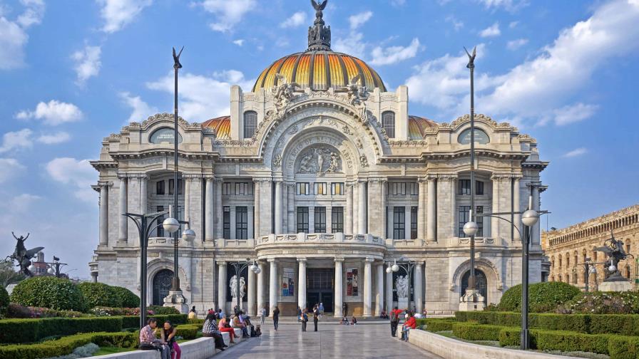 México vivirá un "Día al Desnudo" con arte, yoga y caminata: más de 11 horas de actividades sin ropa México vivirá un "Día al Desnudo" con arte, yoga y caminata: más de 11 horas de actividades sin ropa
