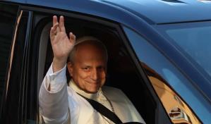 El papa León XIV estrena nuevo papamóvil: un moderno Volkswagen Multivan híbrido