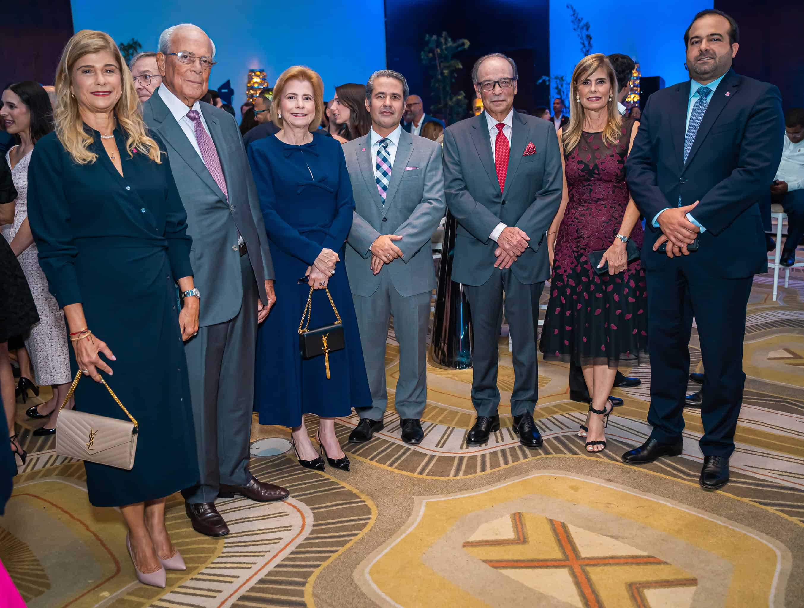 Pilar González, Octavio González, Patricia González, Giancarlo Sanguinetti Durand, José de Moya , Jacqueline Gonzalez y Alberto Bergés González.