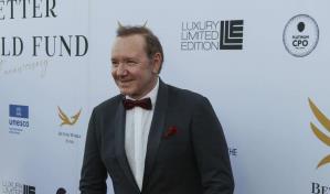 Kevin Spacey se compara con Kirk Douglas, perseguido en la caza de brujas de McCarthy Kevin Spacey se compara con Kirk Douglas, perseguido en la caza de brujas de McCarthy
