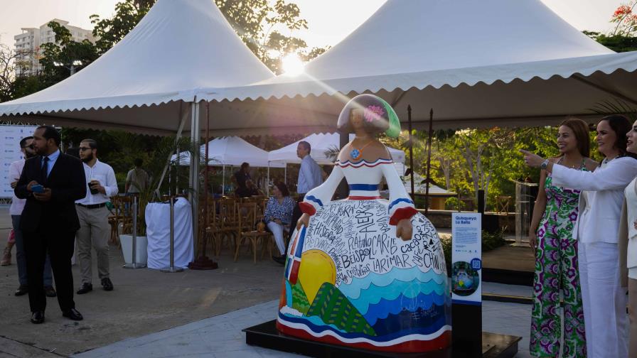 Exponen la obra menina "Quisqueya La Bella" en el Mirador Sur Exponen la obra menina "Quisqueya La Bella" en el Mirador Sur