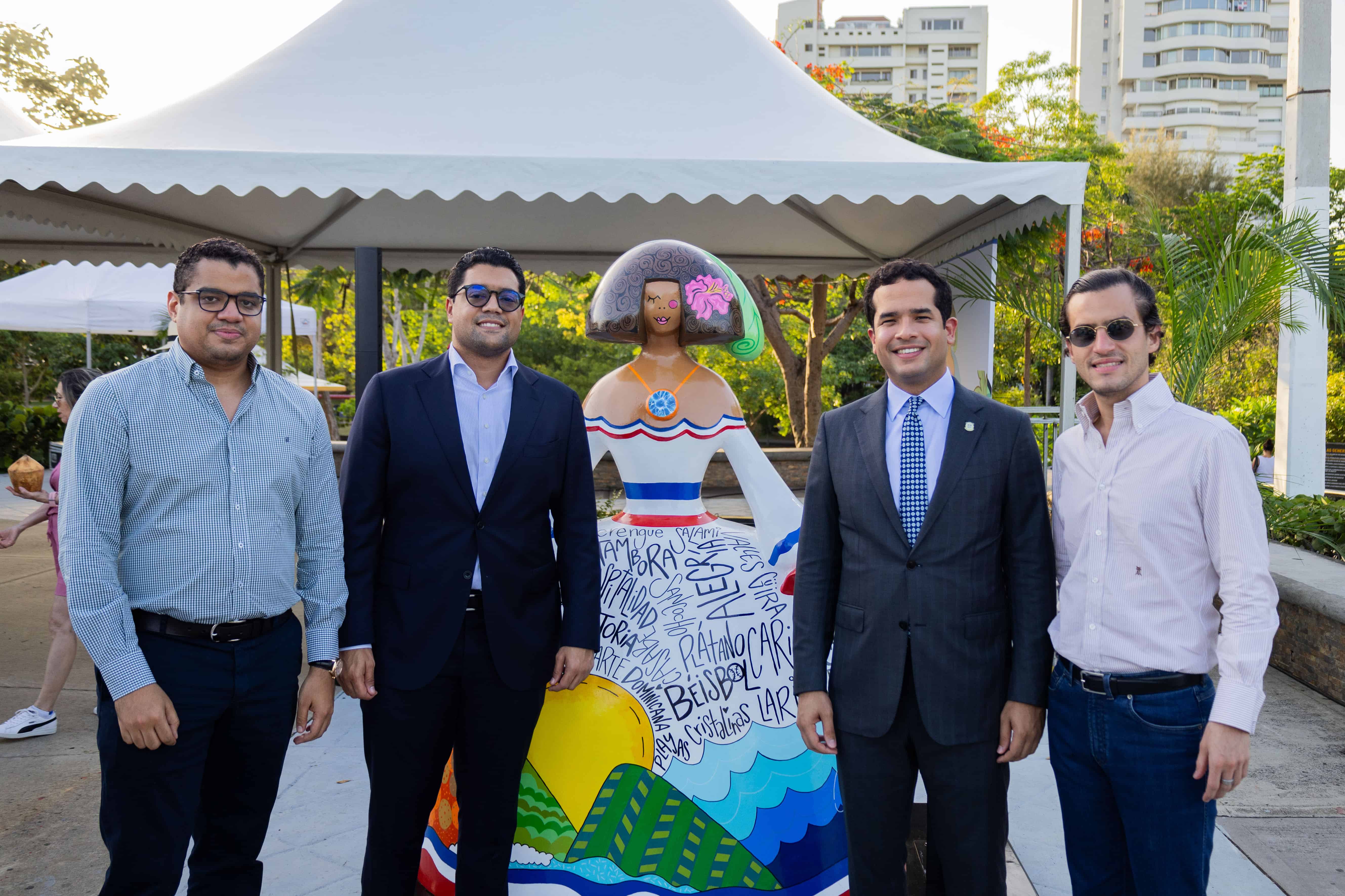 Pedro García, Diego Vargas, Omar Fernández y Juan González.