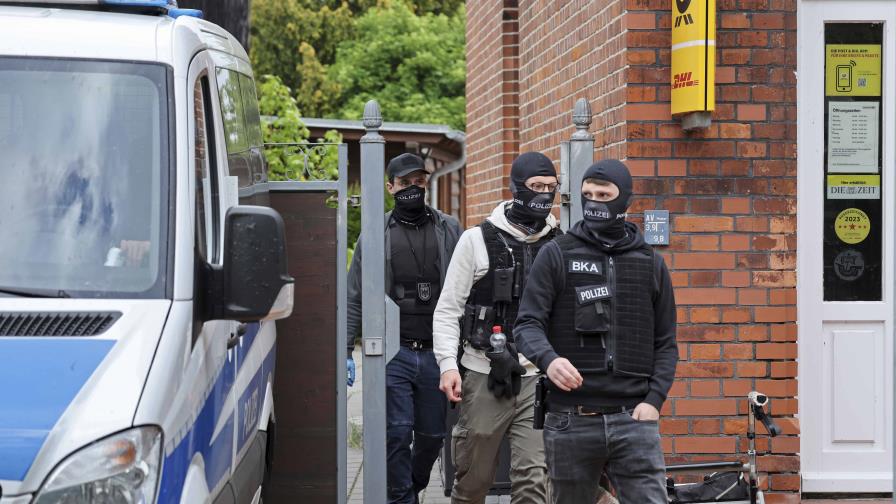 Alemania desmantela un grupo de extrema derecha que planeaba ataques Alemania desmantela un grupo de extrema derecha que planeaba ataques
