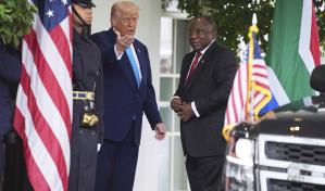 Trump usa videos de político marginal sudafricano como prueba de amenazas a agricultores blancos