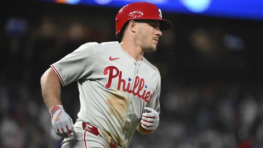 Realmuto, Turner y Harper pegan jonrones y Filis vencen 9-5 a Rockies para su 6ta victoria seguida