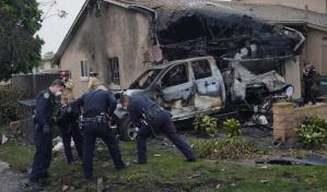 Varios muertos al estrellarse una avioneta en un barrio en el sur de California