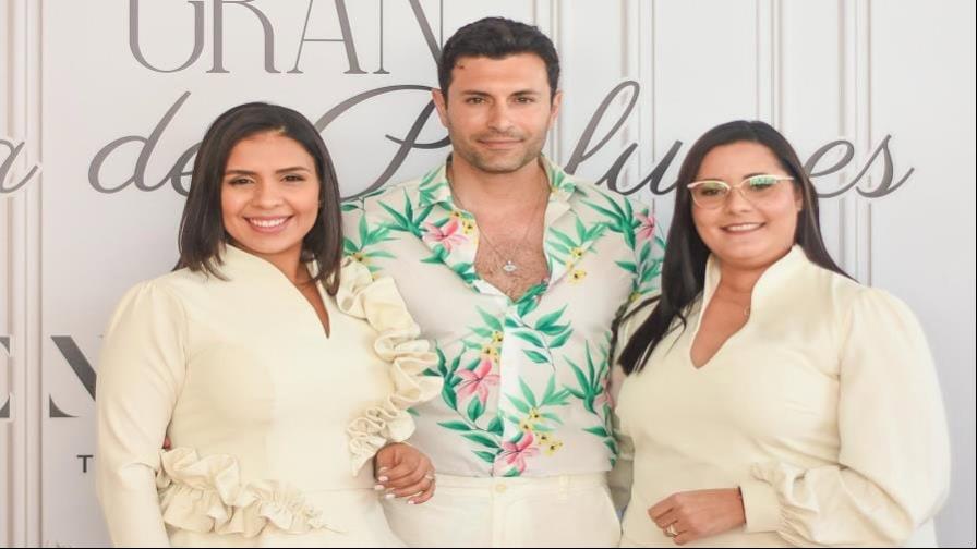 Essenza realiza cata de perfumes junto al perfumista internacional Andreas Skevoulis Essenza realiza cata de perfumes junto al perfumista internacional Andreas Skevoulis